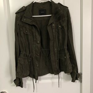 ARITZIA AZURE SKIES TROOPER JACKET - DARK OLIVE XS